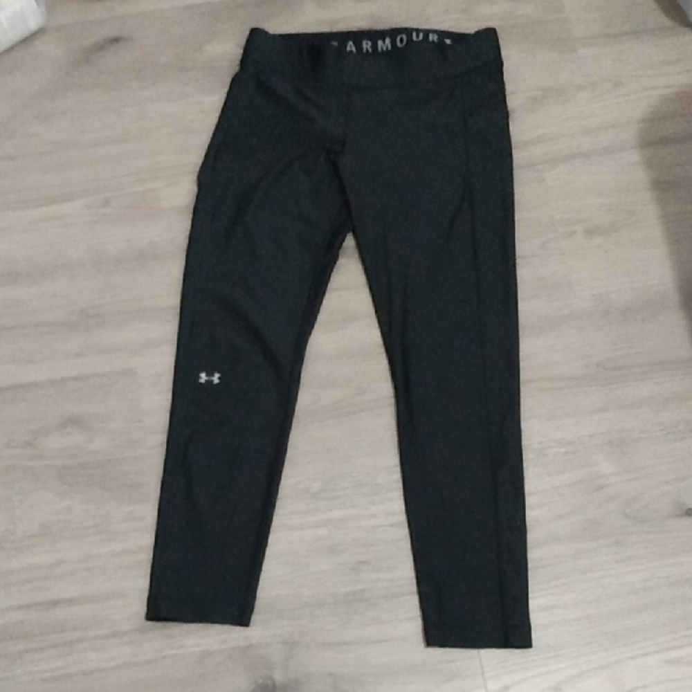 Under Armour Black Leggings Large short